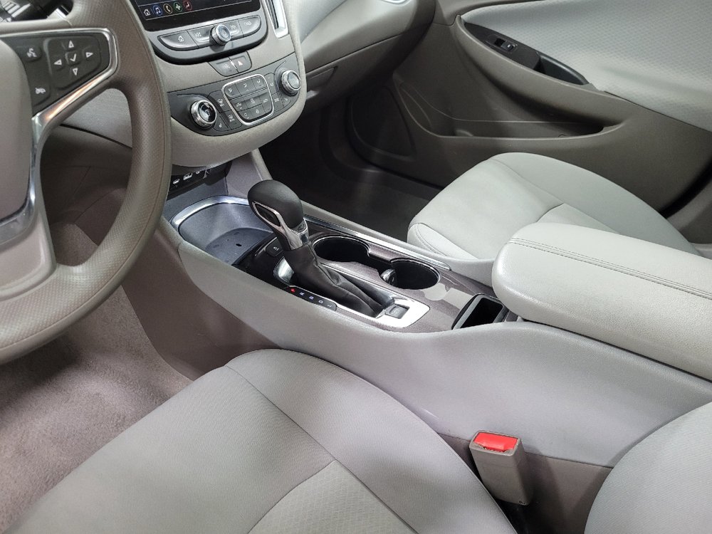 Used 2024 Chevrolet Malibu LT FWD image 26