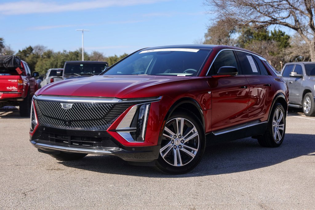 Used 2024 Cadillac Lyriq Tech w/ Driver Assist Package image 1