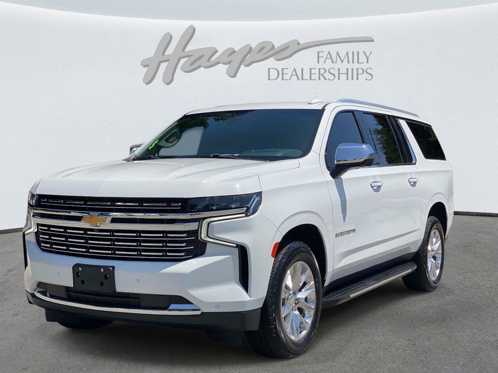 Used 2021 Chevrolet Suburban Premier w/ Premium Package AWD/4WD image 11