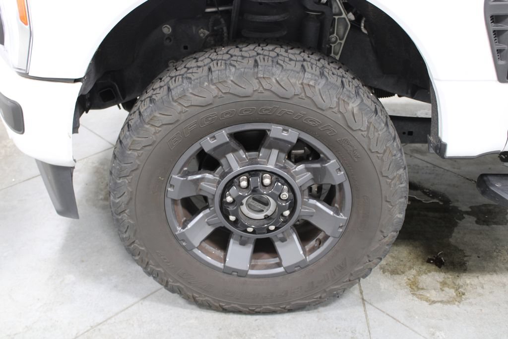 Used 2023 Ford F250 Lariat w/ Lariat Ultimate Package AWD/4WD image 40