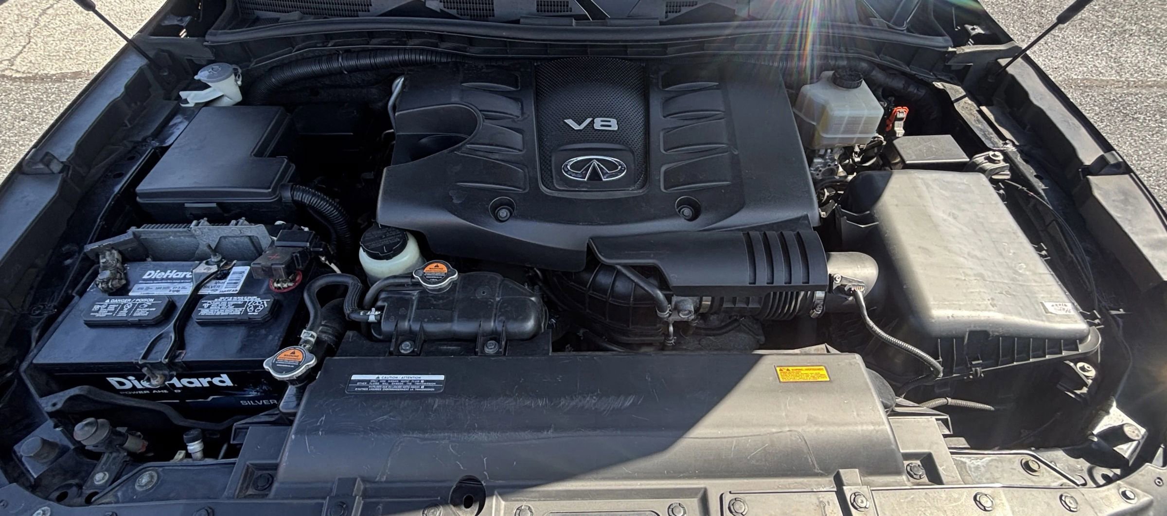 Used 2012 INFINITI QX56 4WD w/ Deluxe Touring Pkg image 34
