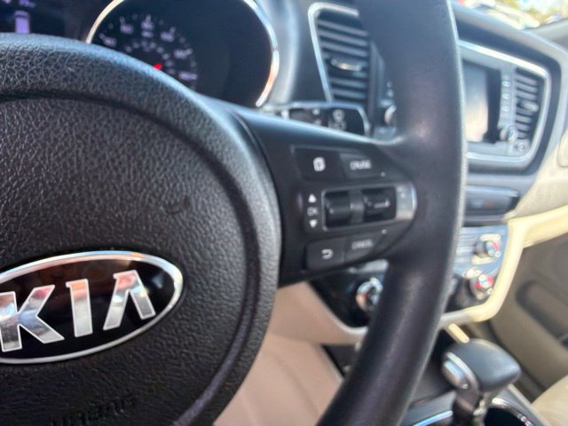 Used 2020 Kia Sedona LX FWD image 14
