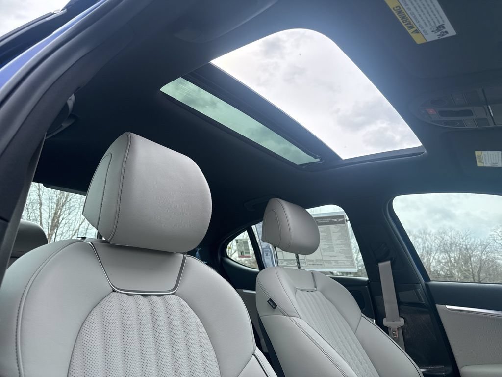 New 2026 Genesis G70 3.3T Sport Prestige AWD/4WD image 33
