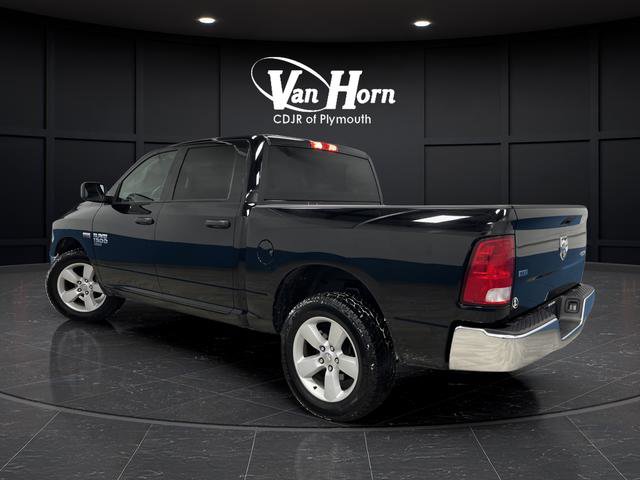 Used 2022 RAM 1500 Classic SLT image 3