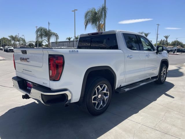 Used 2022 GMC Sierra 1500 SLT w/ SLT Premium Plus Package AWD/4WD image 8
