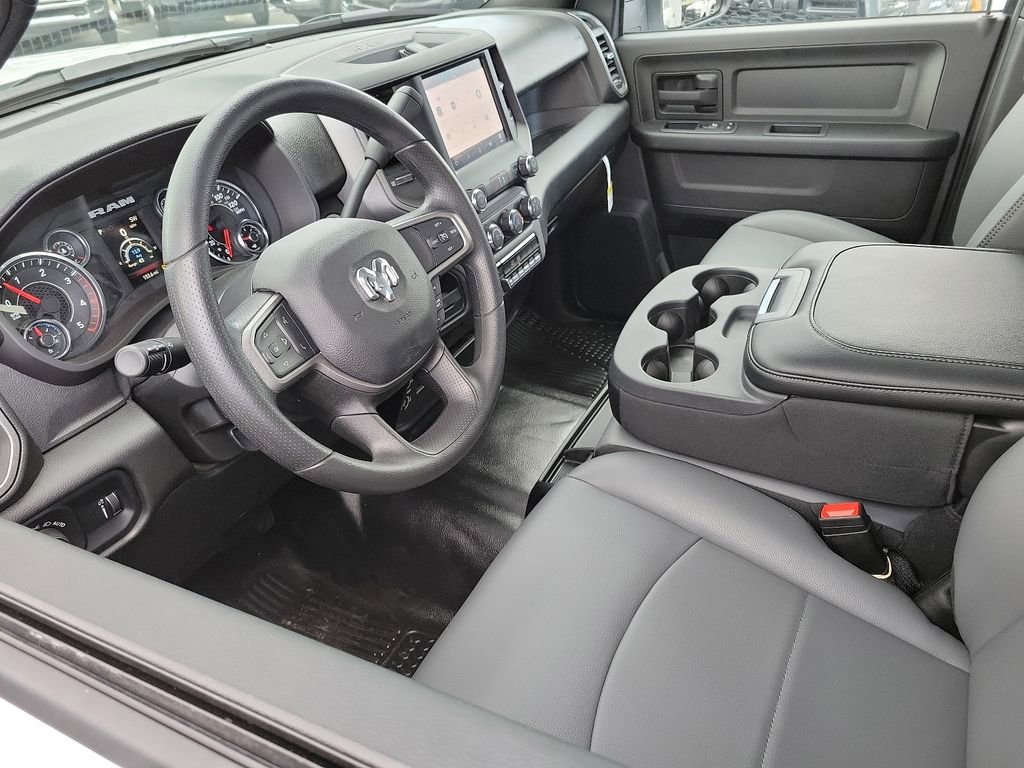 New 2024 RAM 4500 Tradesman w/ Chrome Appearance Group image 2