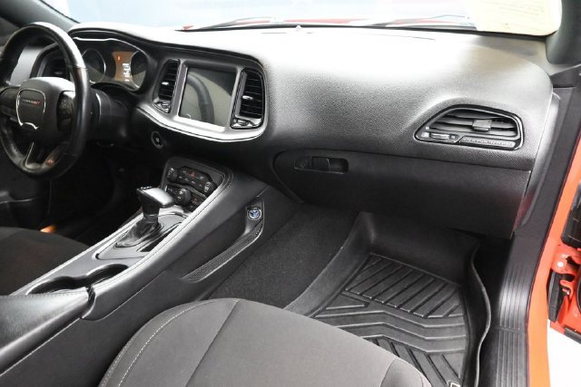 Used 2023 Dodge Challenger R/T RWD image 31