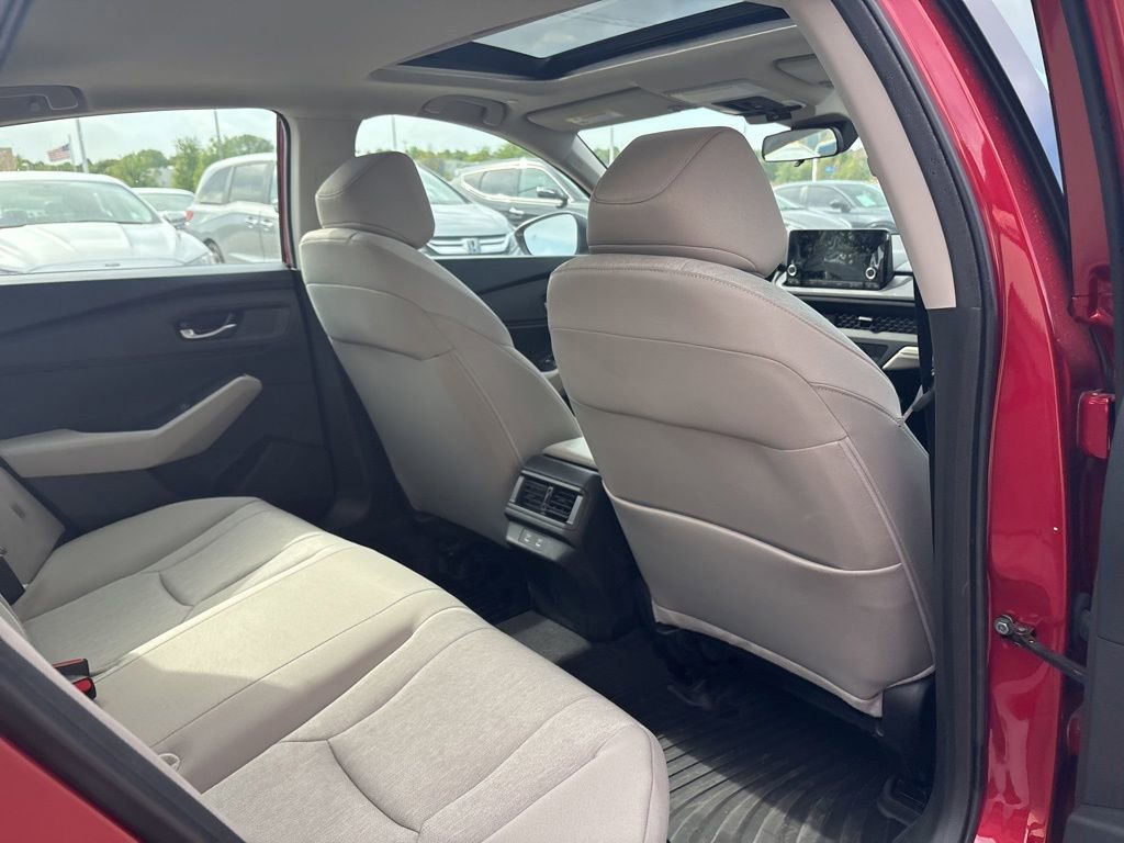 Certified 2025 Honda Accord SE image 31
