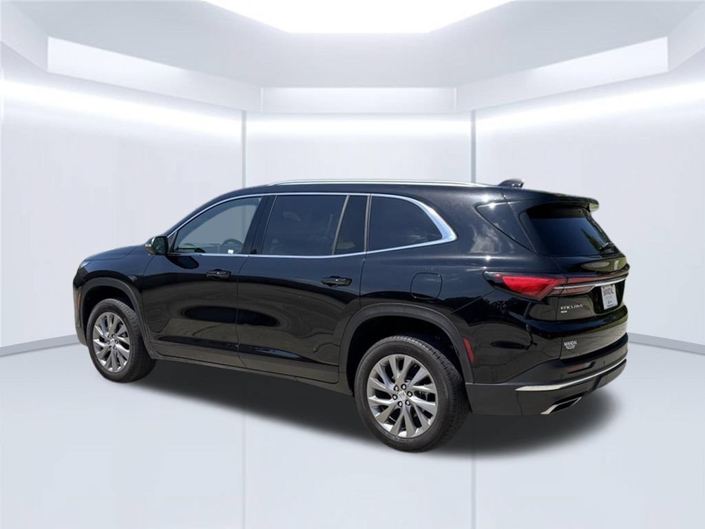 Used 2026 Buick Enclave Preferred AWD/4WD image 7