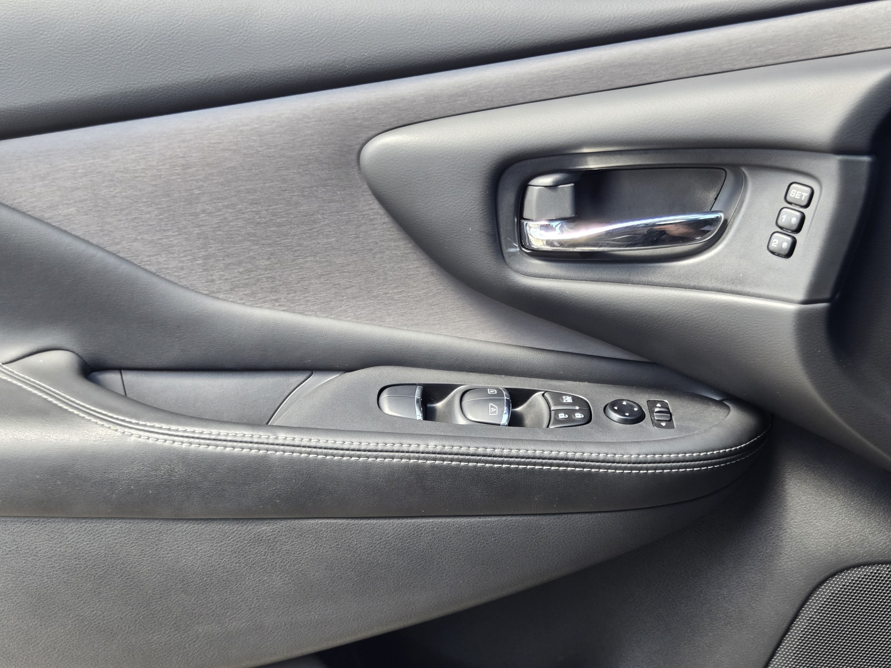 Used 2023 Nissan Murano SL w/ SL Moonroof Package FWD image 19