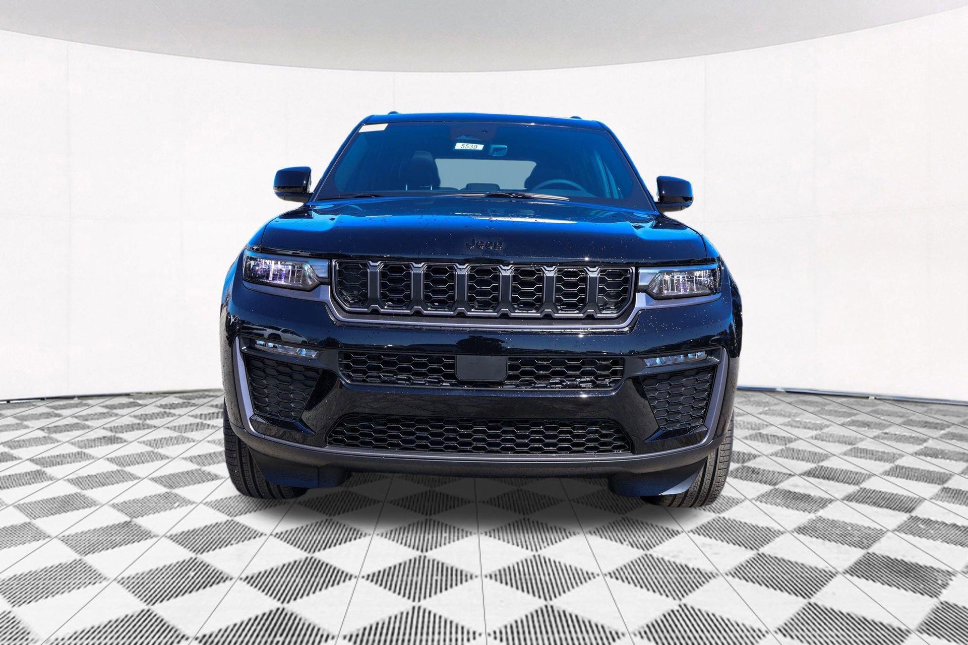 New 2026 Jeep Grand Cherokee Limited image 10