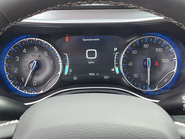 Used 2026 Chrysler Pacifica Limited w/ S Appearance Package FWD image 22