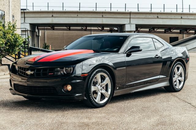 Used 2010 Chevrolet Camaro SS w/ LPO, Ground Effects Package RWD image 53