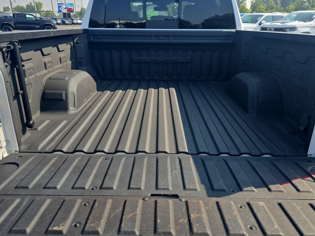 Certified 2023 GMC Sierra 1500 Denali AWD/4WD image 29