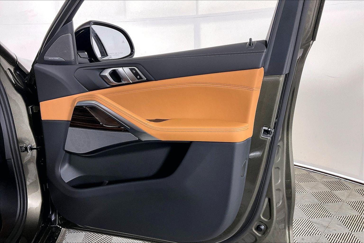 New 2027 BMW X6 xDrive40i AWD/4WD image 17