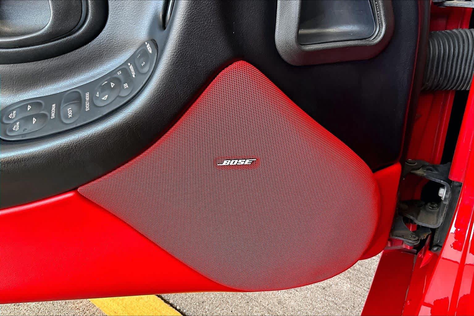 Used 2001 Chevrolet Corvette Coupe w/ Preferred Equipment Group2 RWD image 31