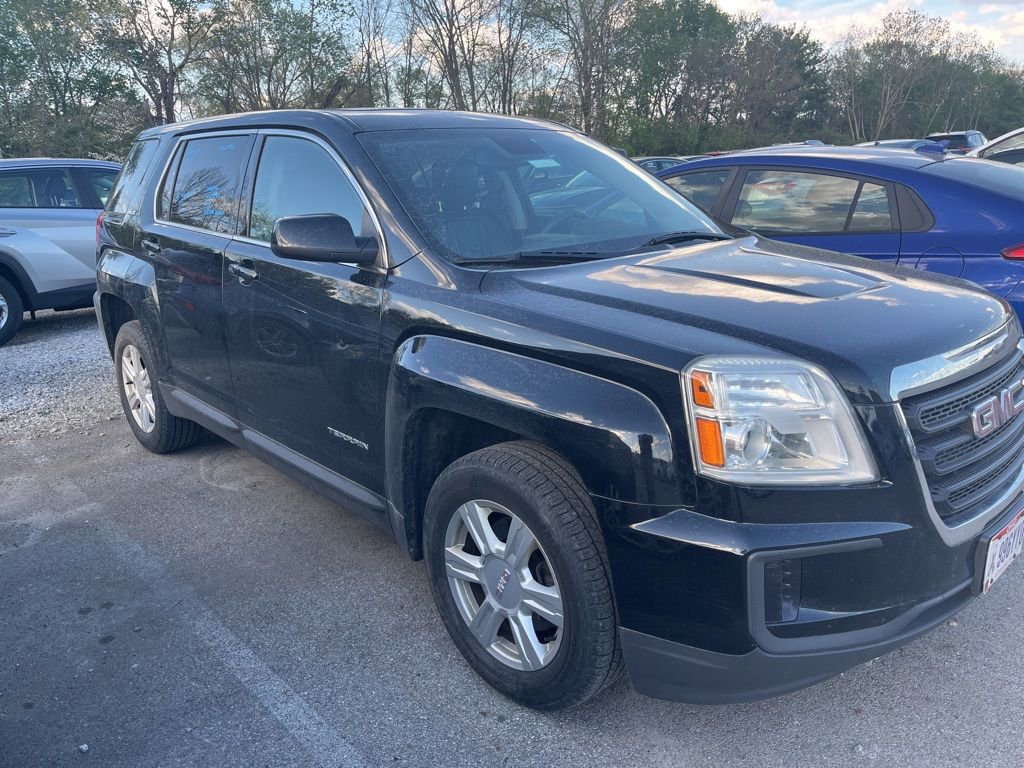 Used 2016 GMC Terrain SLE image 2
