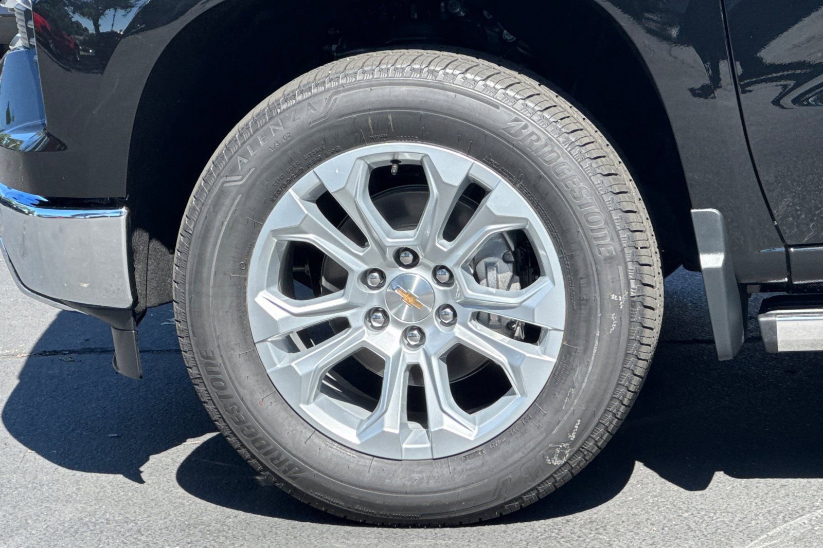 New 2026 Chevrolet Silverado 1500 LTZ w/ Technology Package AWD/4WD image 24