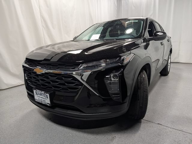 New 2026 Chevrolet Trax LS w/ LS Convenience Package FWD image 6