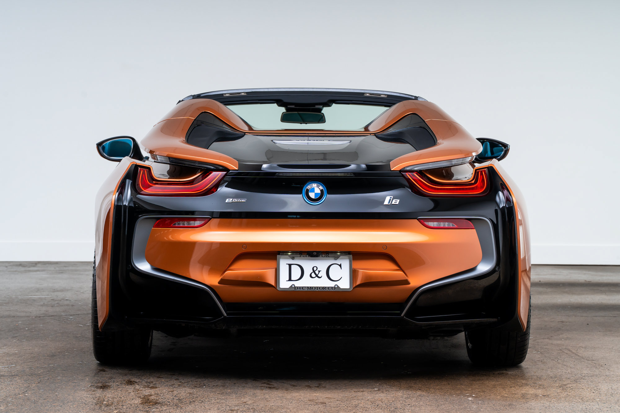 Used 2019 BMW i8 Roadster AWD/4WD image 7