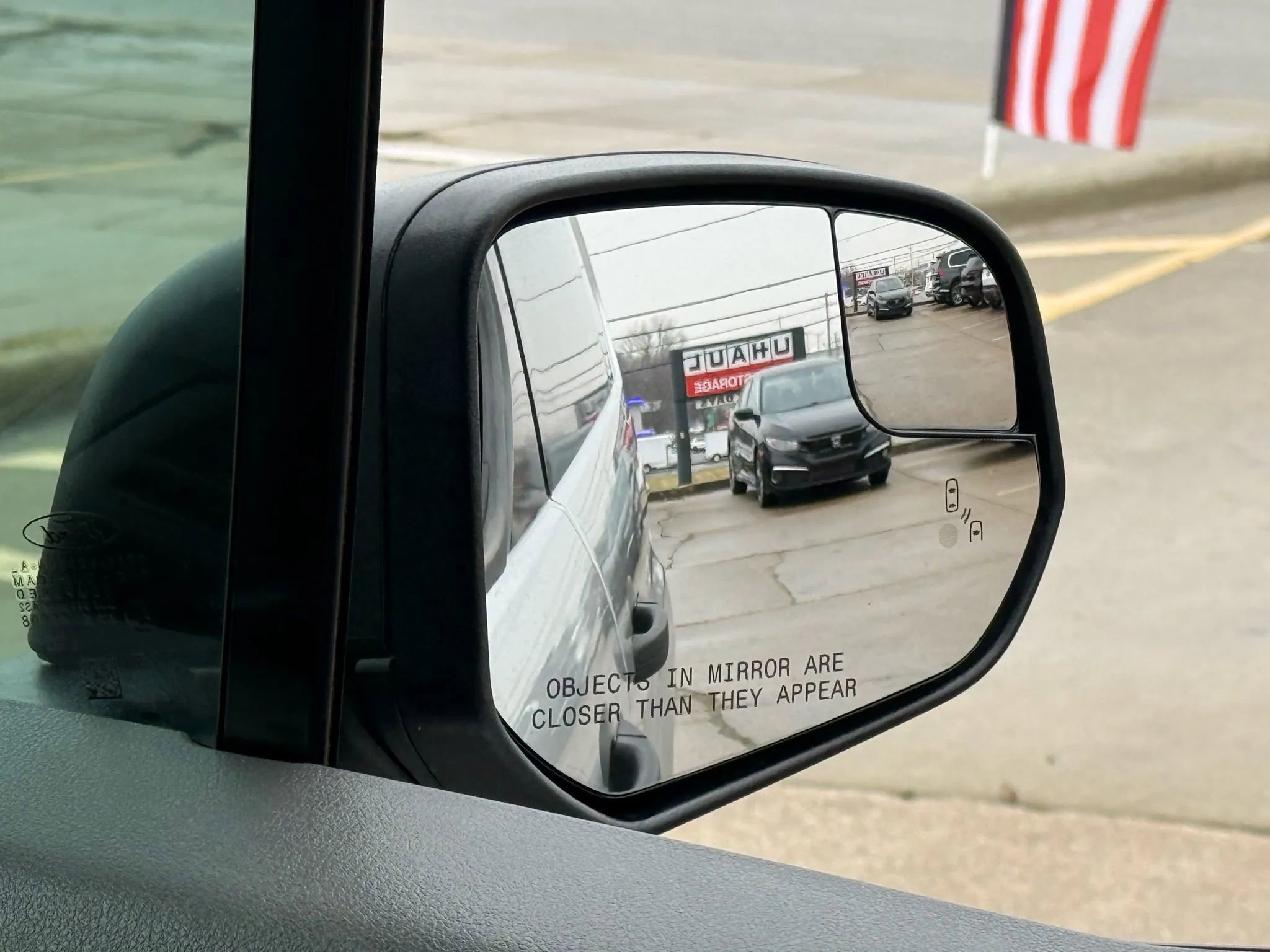 Used 2022 Ford Transit Connect XLT image 40