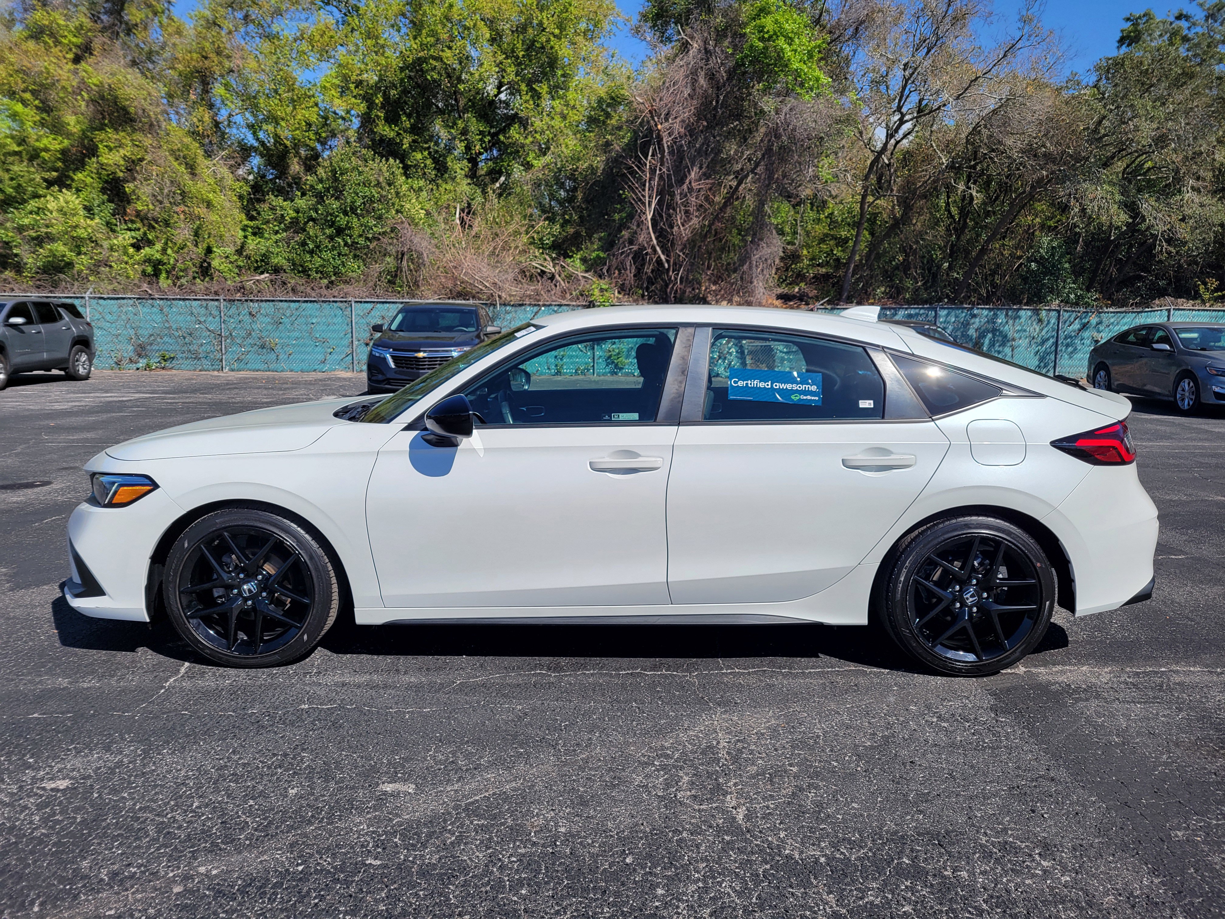 Used 2023 Honda Civic Sport image 9