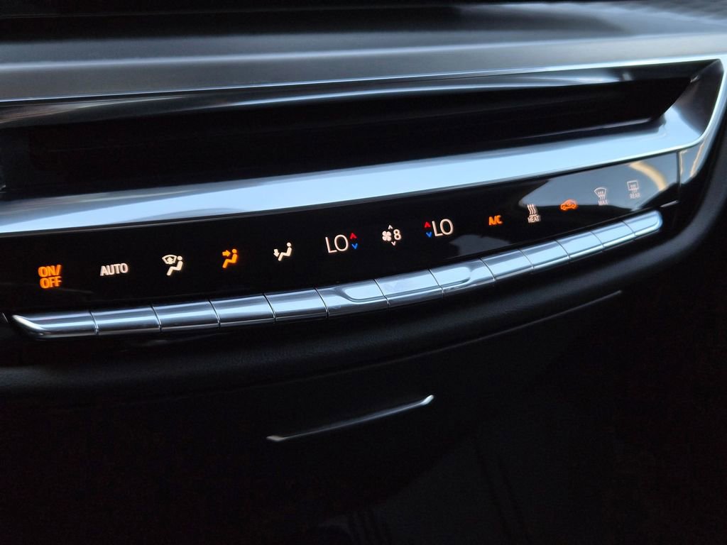 Certified 2025 Cadillac Lyriq Luxury w/ LPO, Floor Liner Package image 19