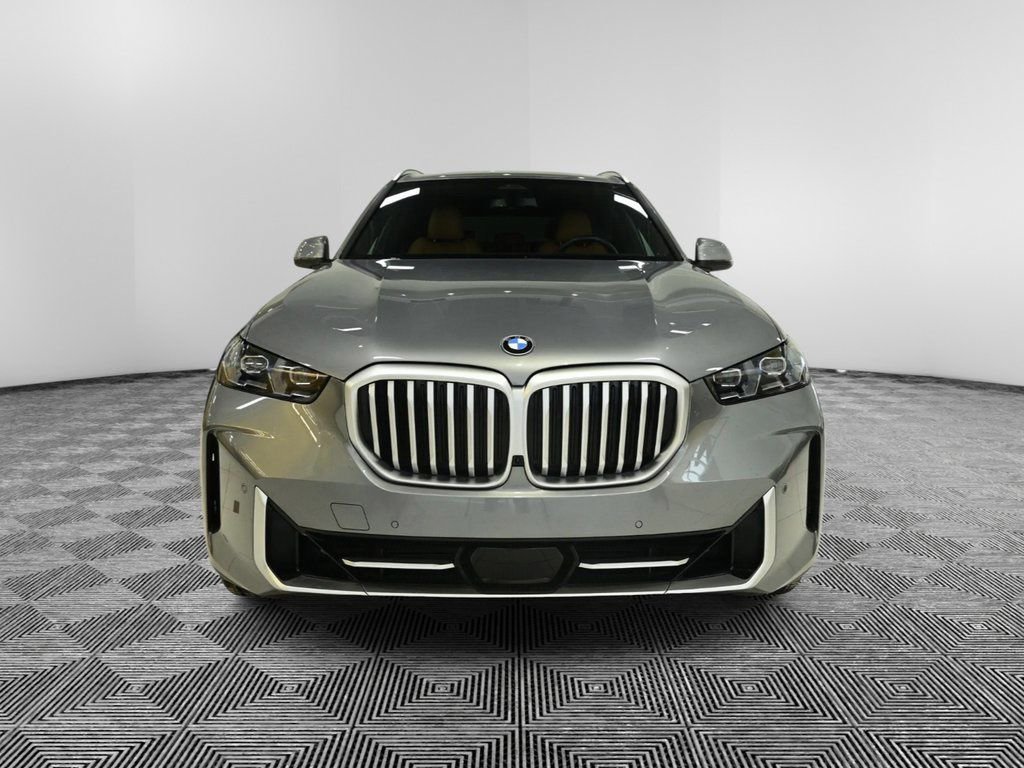 Used 2025 BMW X5 xDrive40i w/ Premium Package image 8