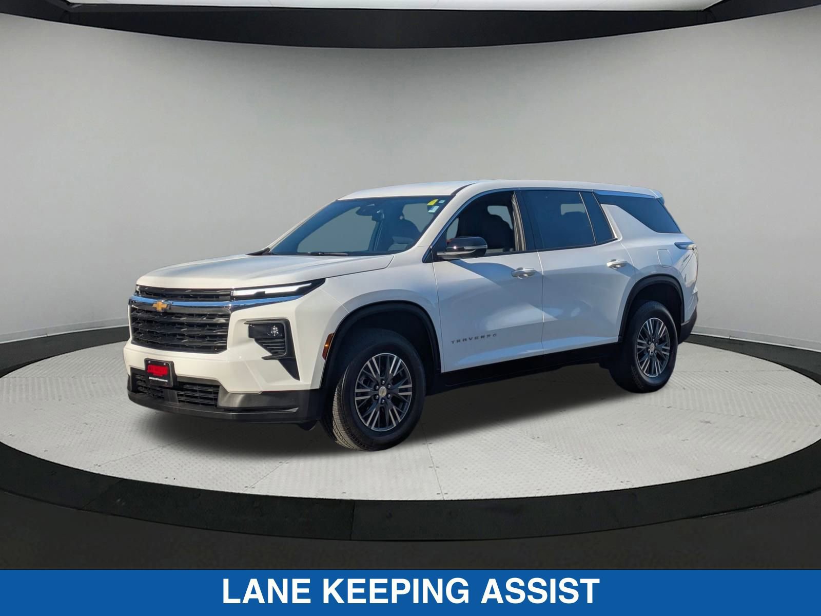 Used 2024 Chevrolet Traverse LS image 8