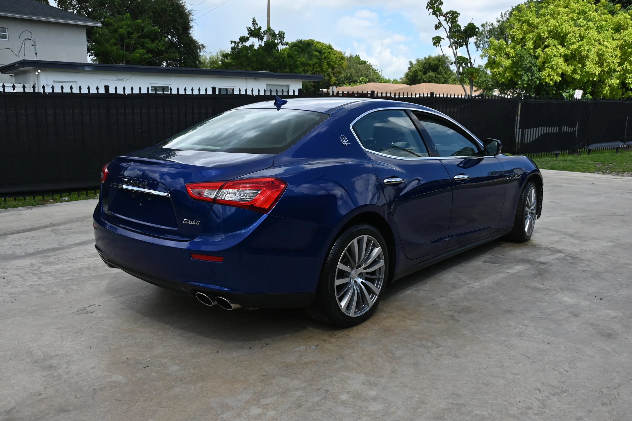 Used 2016 Maserati Ghibli RWD image 5