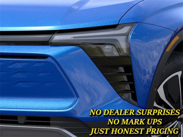 New 2026 Chevrolet Blazer EV LT image 10