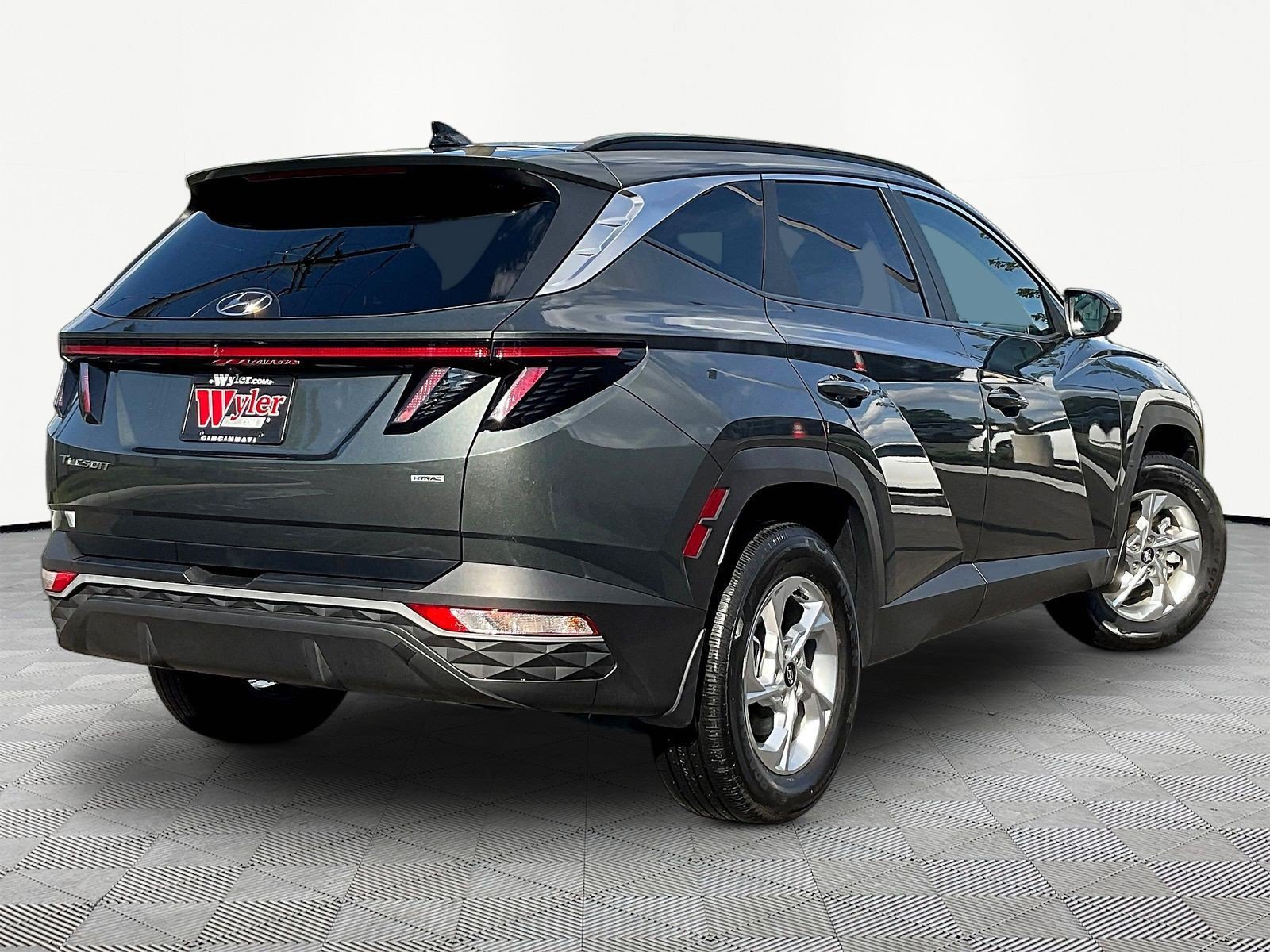 Certified 2023 Hyundai Tucson SEL AWD/4WD image 6