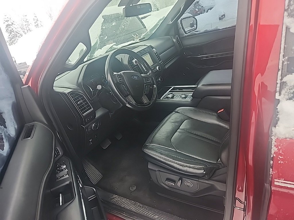 Used 2018 Ford Expedition Limited image 3