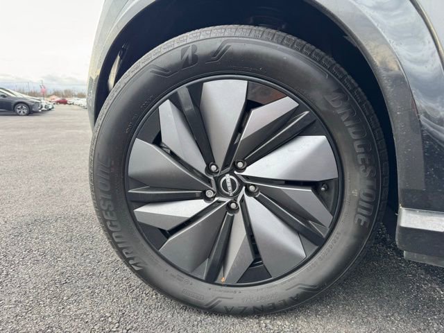 Used 2024 Nissan Ariya AWD image 10