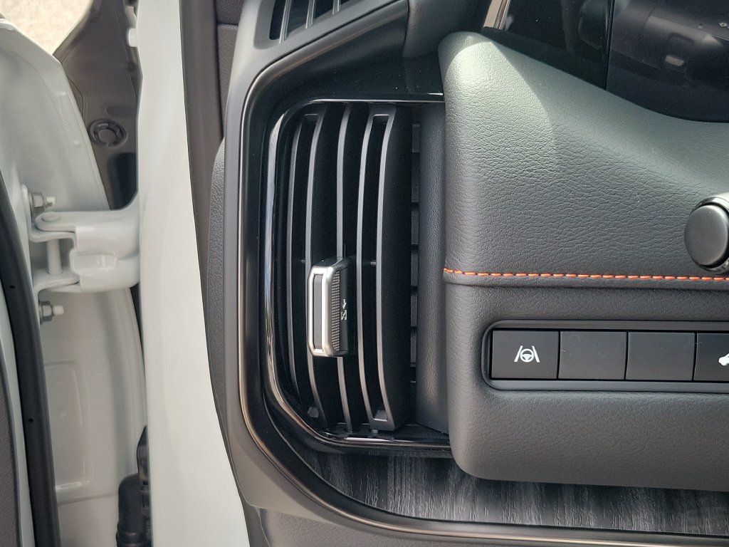 New 2026 Nissan Armada PRO-4X AWD/4WD image 30