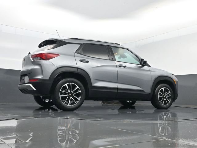 Used 2025 Chevrolet TrailBlazer LT image 24