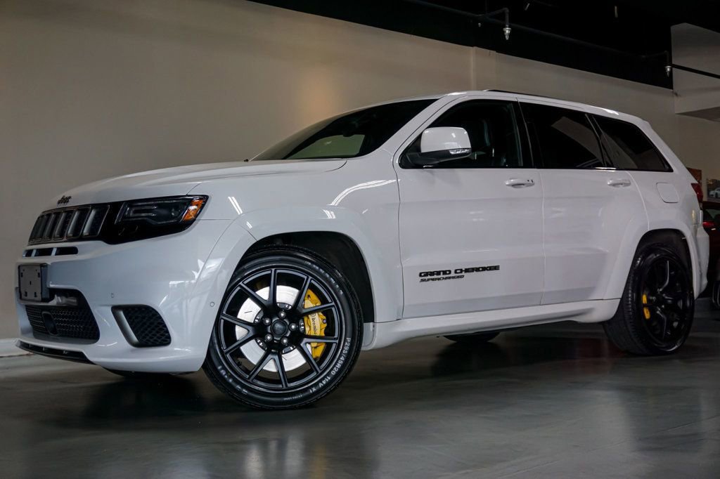 Used 2018 Jeep Grand Cherokee Trackhawk image 1