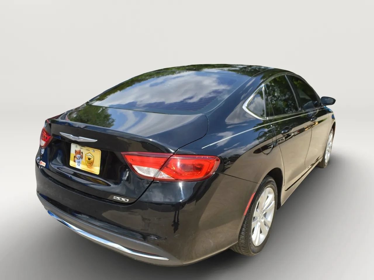 Used 2016 Chrysler 200 Limited FWD image 9