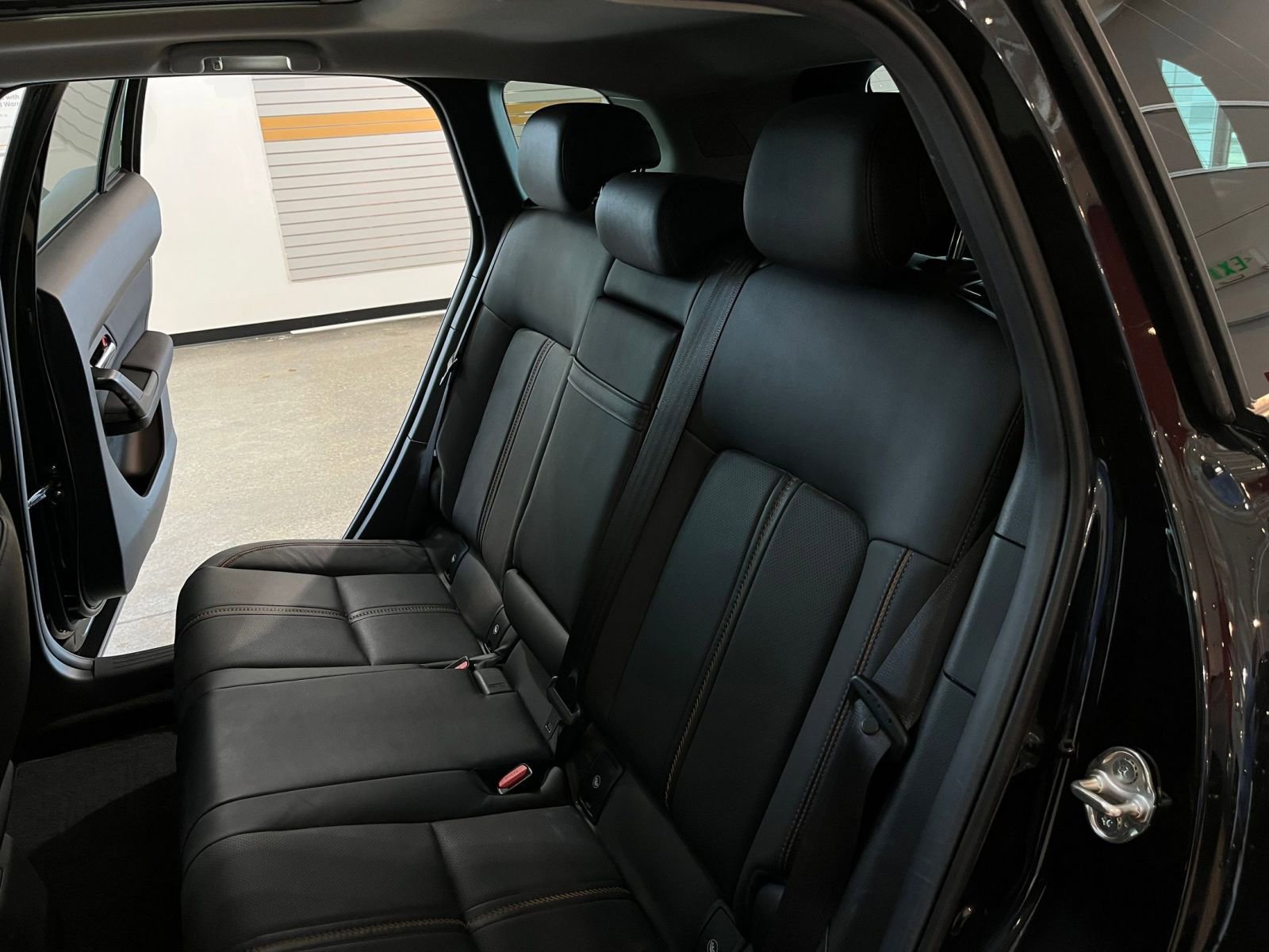 Used 2025 MAZDA CX-50 2.5 Hybrid w/ Premium Plus Pkg image 41