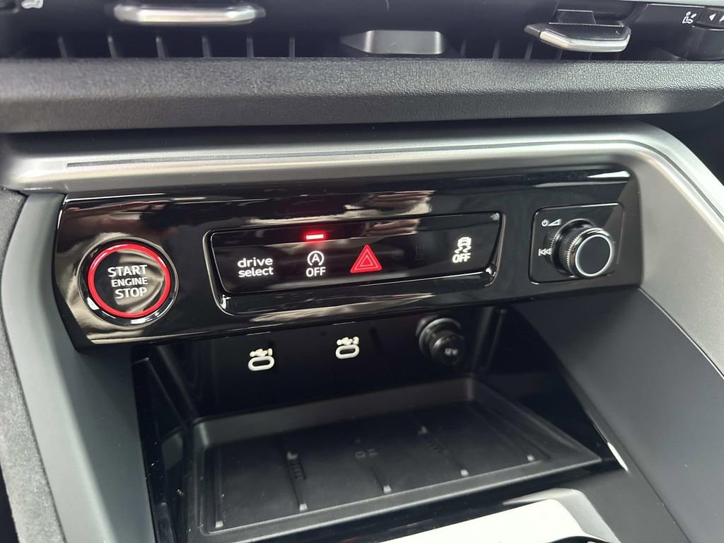 New 2025 Audi SQ5 Premium Plus image 20