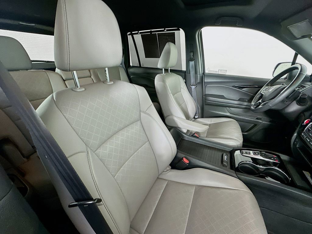 Used 2022 Honda Passport Elite image 29