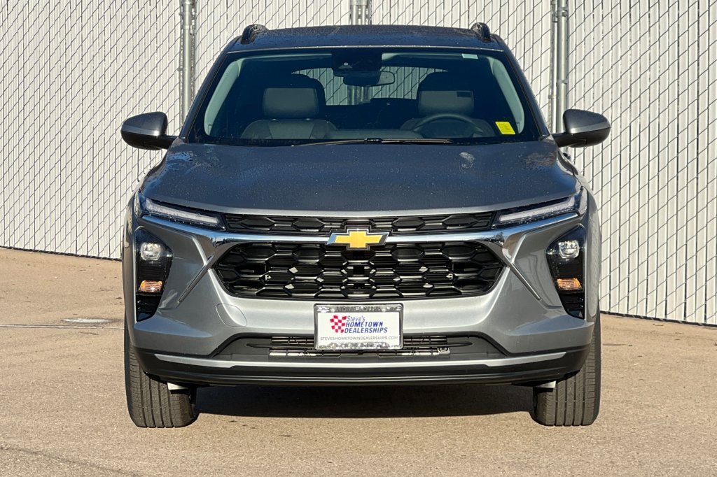 New 2026 Chevrolet Trax LT w/ Driver Confidence Package image 6