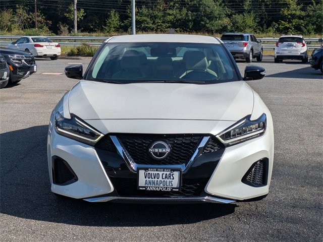Used 2023 Nissan Maxima SV w/ Floor Mat Group image 2