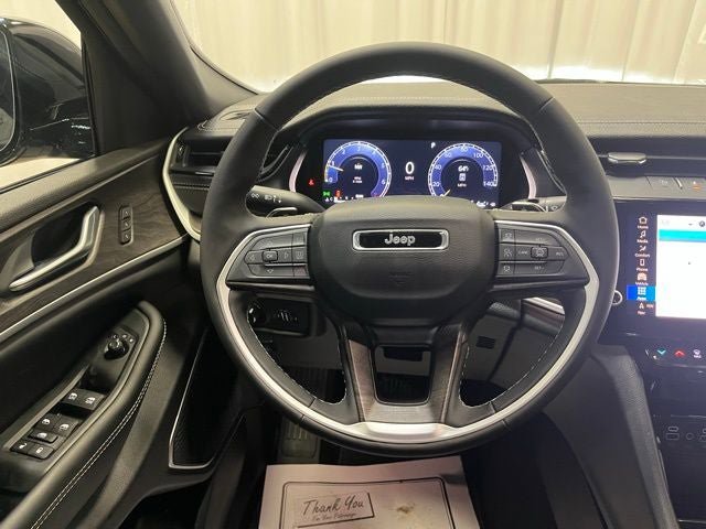 New 2026 Jeep Grand Cherokee Limited w/ Limited Altitude Package AWD/4WD image 20