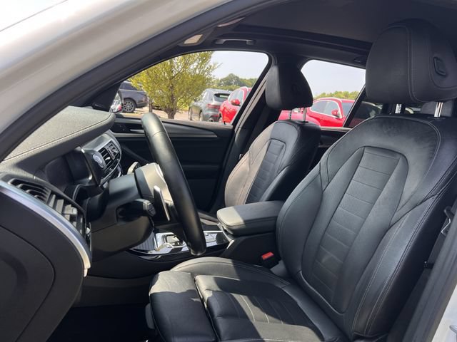 Used 2021 BMW X3 sDrive30i w/ Executive Package RWD image 11