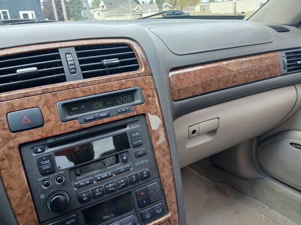 Used 2004 Hyundai XG350 FWD image 11