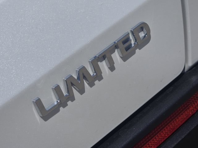 New 2026 Toyota bZ FWD image 8