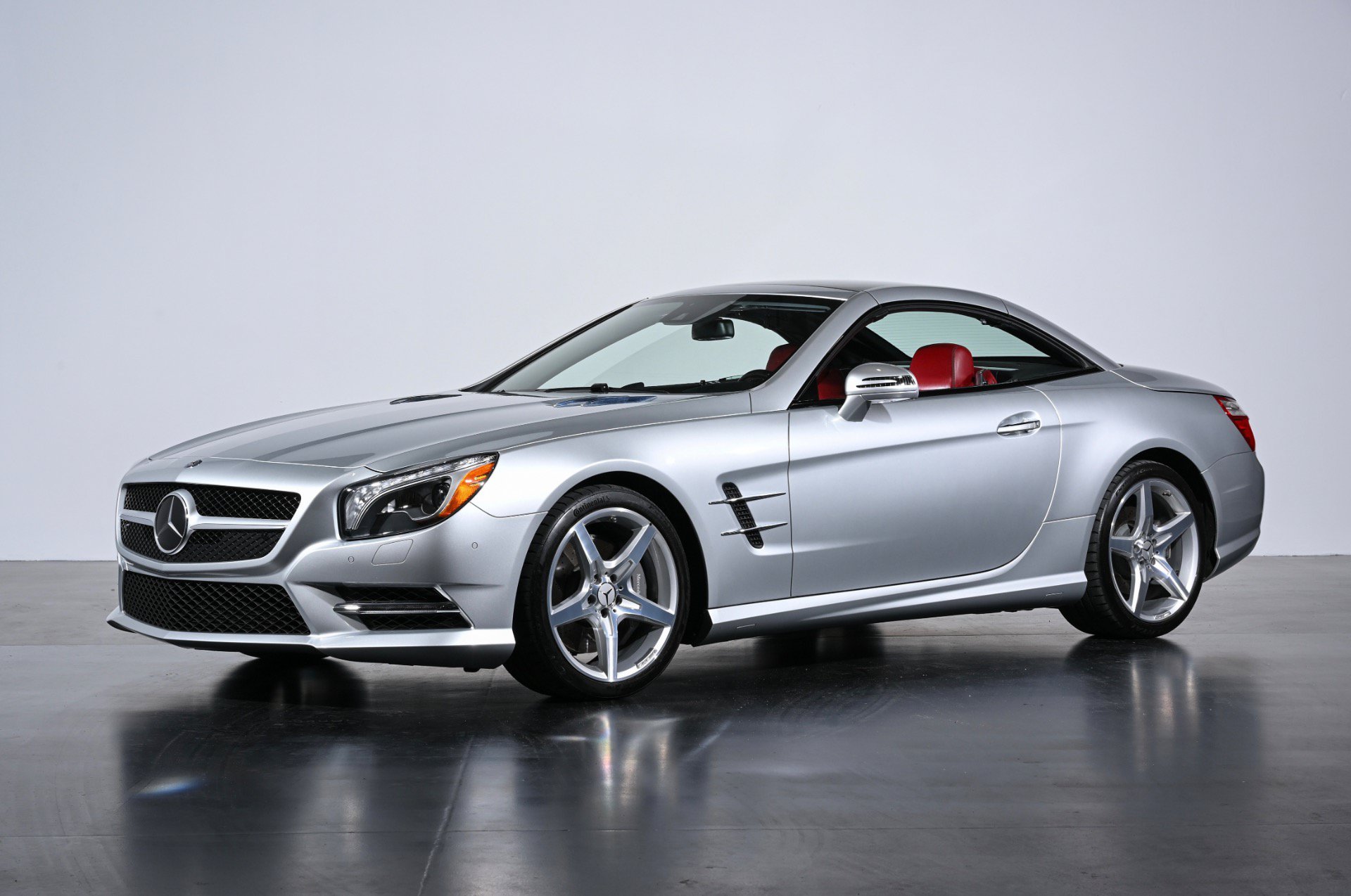 Used 2014 Mercedes-Benz SL 550 image 22