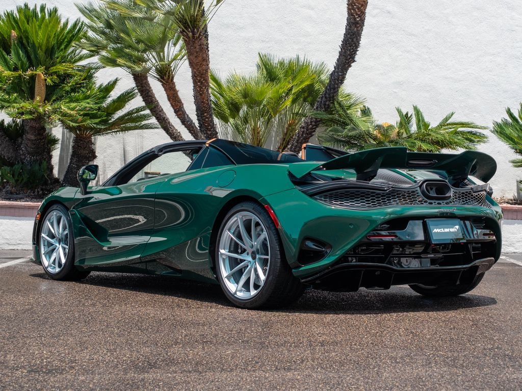 New 2026 McLaren 750S Spider RWD image 31