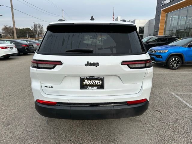 New 2025 Jeep Grand Cherokee Altitude image 7
